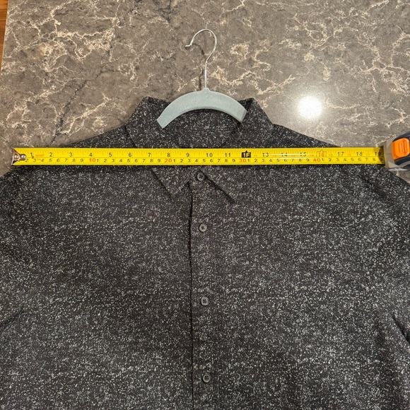 Club Monaco Black Speckled Dress Shirt (Large) - Picture 10 of 10